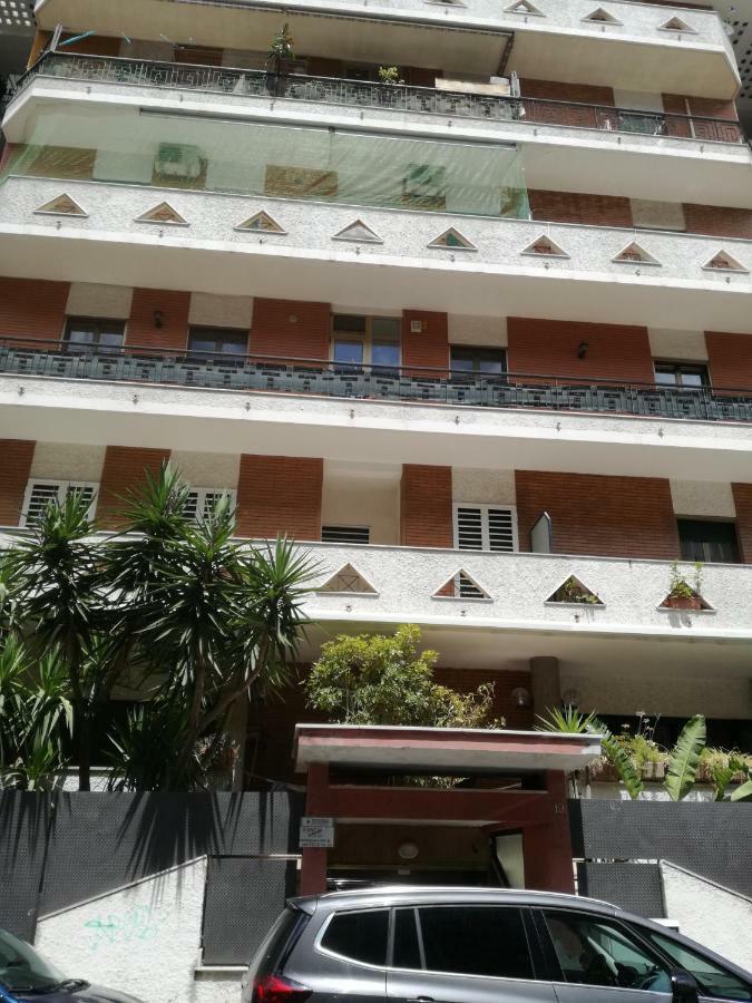 1964 Apartman Bari Kültér fotó